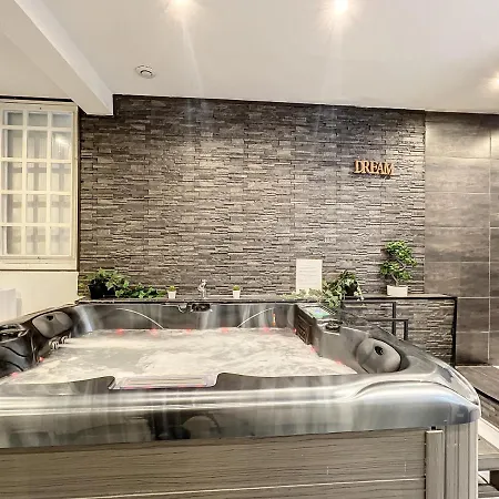 Dream Loft Jacuzzi - Sauna Lägenhet