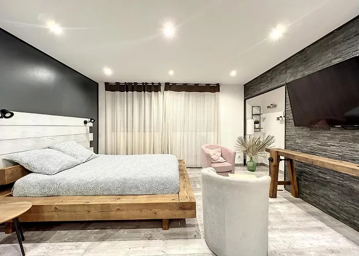 Dream Loft Jacuzzi - Sauna 布雷斯特